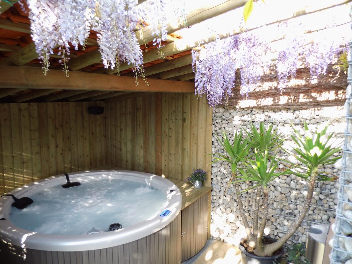 לינה וארוחת בוקר Hulshout Relax Garden מראה חיצוני תמונה